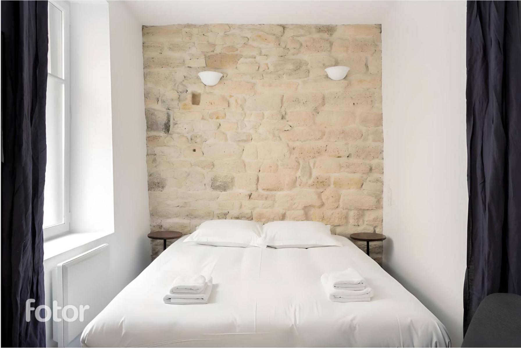 Suite Du Lion/Ac Historic Flat, Marais, 4-5 Guests باريس المظهر الخارجي الصورة